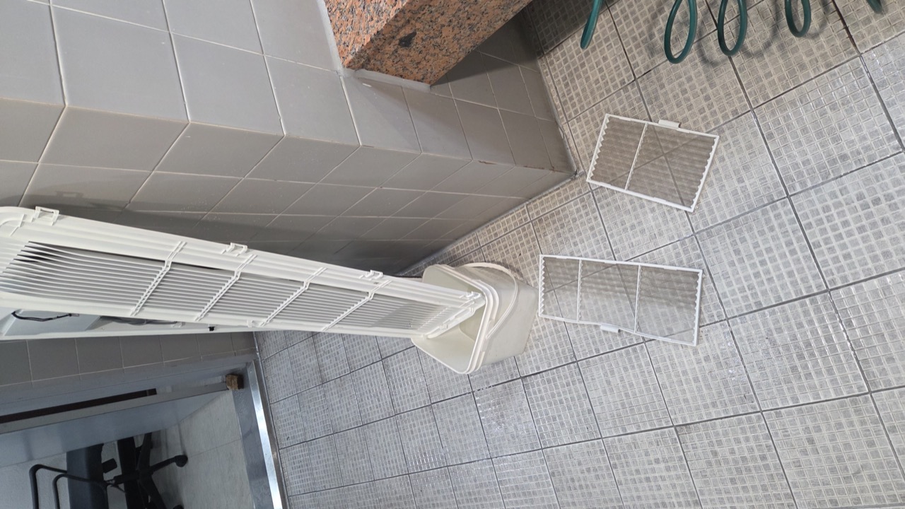 공항동 에어컨청소 작업 2